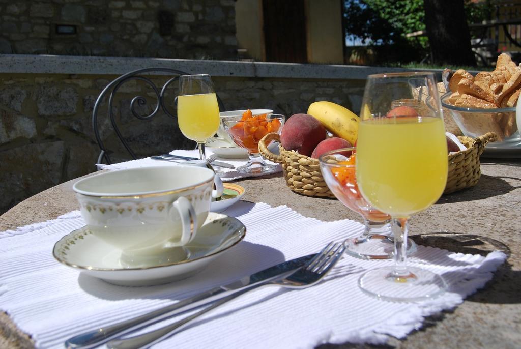 Bed And Breakfast Il Cappero Rapolano Terme Buitenkant foto